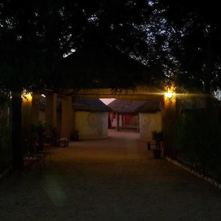 Mahadev Resort Sām Extérieur photo